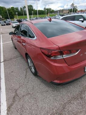 2018 Hyundai SONATA SEL