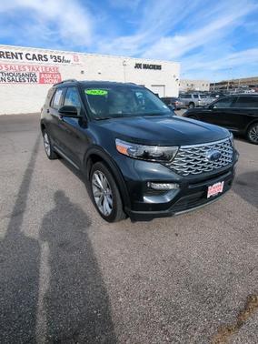 2023 Ford Explorer Platinum