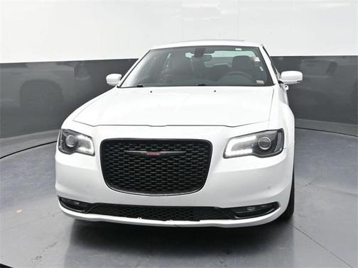 2023 Chrysler 300 S