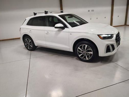 2024 Audi Q5 45 S line quattro Premium