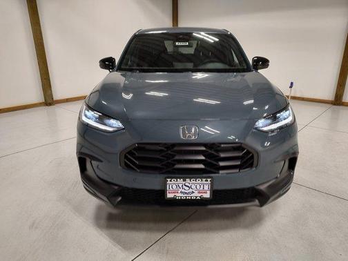 Pearl 2026 Honda HR-V Sport