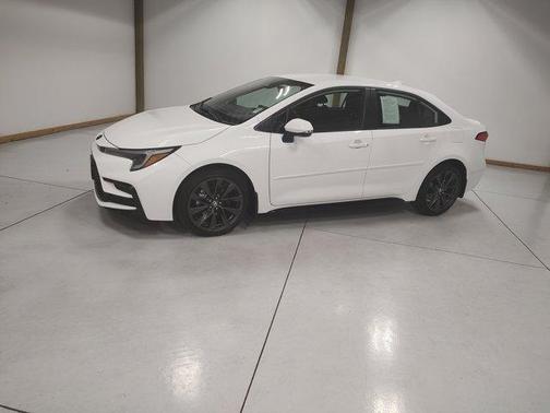 2025 Toyota Corolla SE