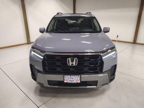 Sonic Gray Pearl 2026 Honda Pilot Touring