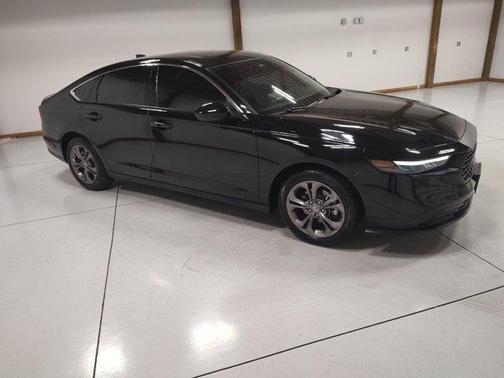 Crystal Black Pearl 2024 Honda Accord EX