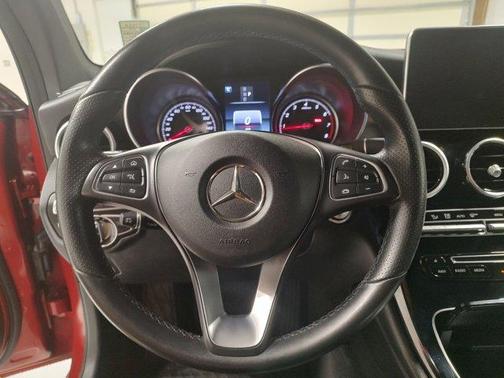 2017 Mercedes-Benz GLC 300 Base 4MATIC