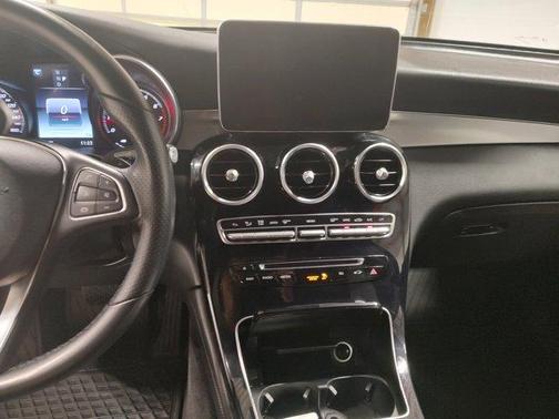 2017 Mercedes-Benz GLC 300 Base 4MATIC
