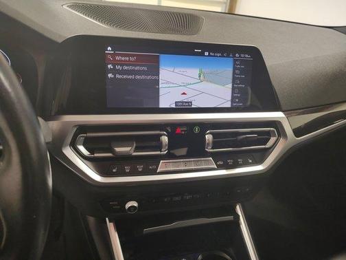 2022 BMW 330 i xDrive