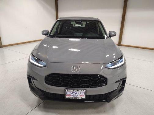 Urban Gray Pearl 2027 Honda HR-V EX-L
