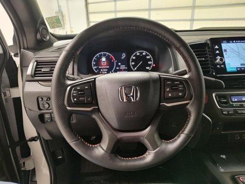 Platinum White Pearl 2025 Honda Ridgeline TrailSport