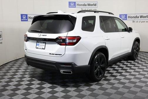 2025 Honda Pilot Black Edition