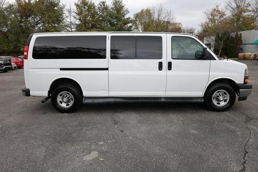 2019 Chevrolet Express 3500 LT