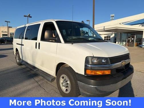 2019 Chevrolet Express 3500 LT