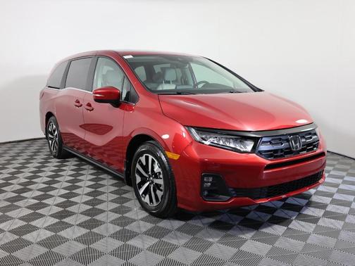 Radiant Red Metallic II 2026 Honda Odyssey EX-L