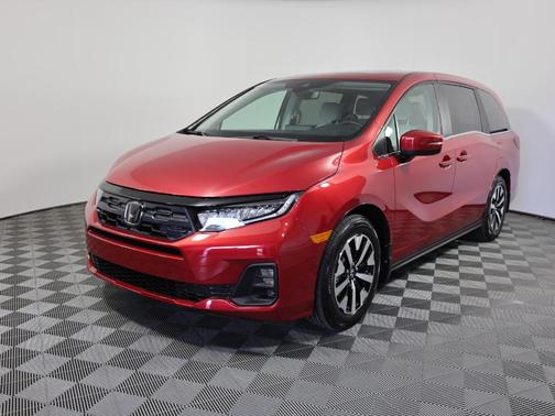 Radiant Red Metallic II 2026 Honda Odyssey EX-L