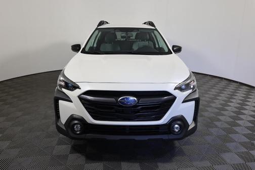 Crystal White Pearl 2023 Subaru Outback Premium