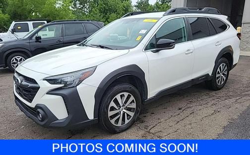 Crystal White Pearl 2023 Subaru Outback Premium