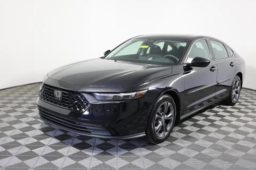 Crystal Black Pearl 2023 Honda Accord EX
