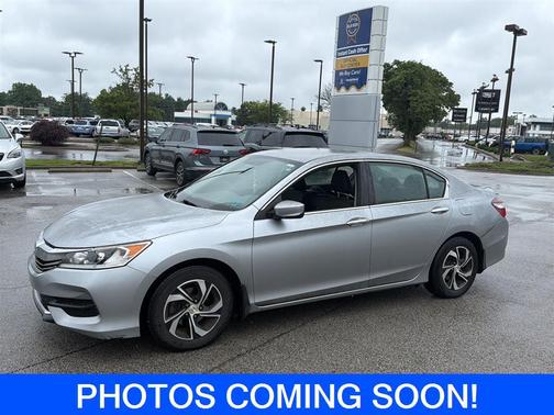 Lunar Silver Metallic 2017 Honda Accord LX