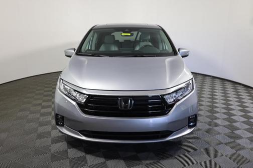 Lunar Silver Metallic 2023 Honda Odyssey EX-L