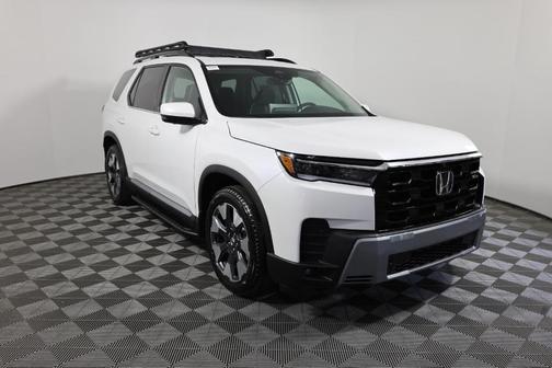 Platinum White Pearl 2026 Honda Pilot Elite
