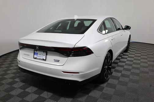 Platinum White Pearl 2026 Honda Accord Hybrid Touring