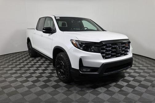 Platinum White Pearl 2026 Honda Ridgeline TrailSport+