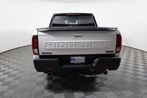 Platinum White Pearl 2026 Honda Ridgeline TrailSport+