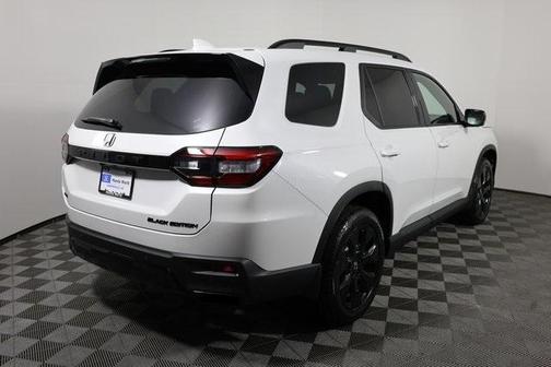 2026 Honda Pilot Black Edition