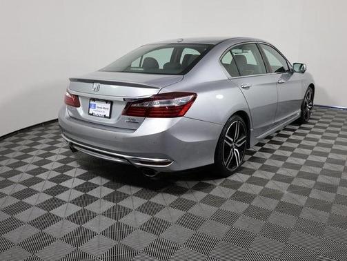 2017 Honda Accord Touring