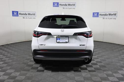Platinum White Pearl 2026 Honda HR-V Sport