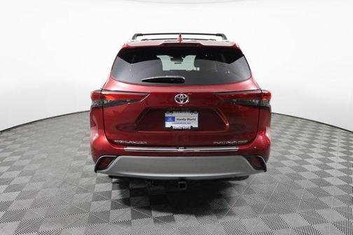 2020 Toyota Highlander Platinum