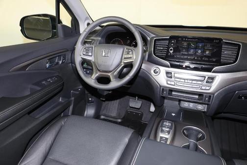 Modern Steel Metallic 2026 Honda Ridgeline RTL