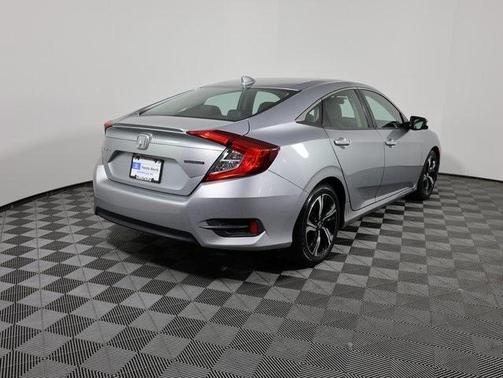 2017 Honda Civic Touring