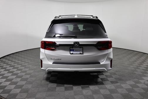 Platinum White Pearl 2026 Honda Odyssey EX-L