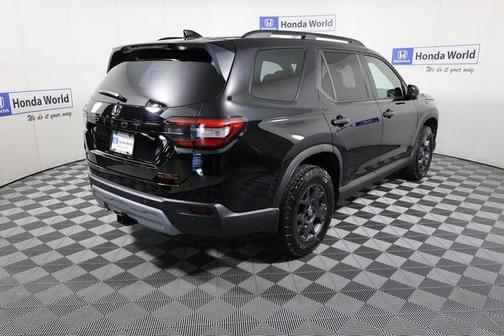 2025 Honda Pilot TrailSport