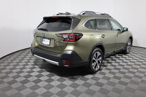 2022 Subaru Outback Touring XT