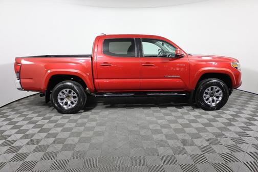 Barcelona Red Metallic 2018 Toyota Tacoma SR5