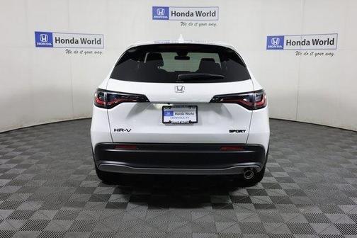 Platinum White Pearl 2026 Honda HR-V Sport