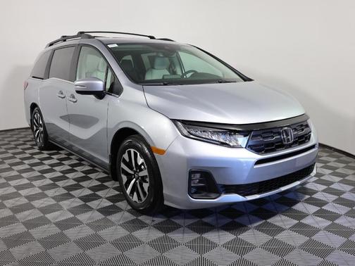 Solar Silver Metallic 2026 Honda Odyssey EX-L