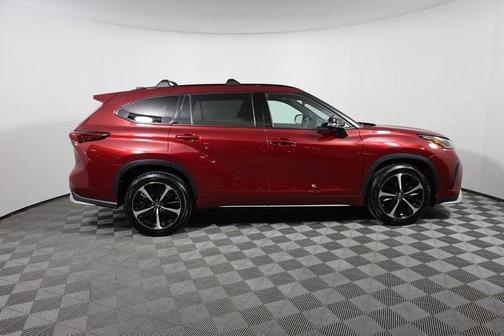 2021 Toyota Highlander XSE