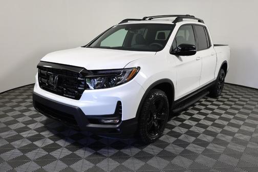 Platinum White Pearl 2026 Honda Ridgeline Black Edition