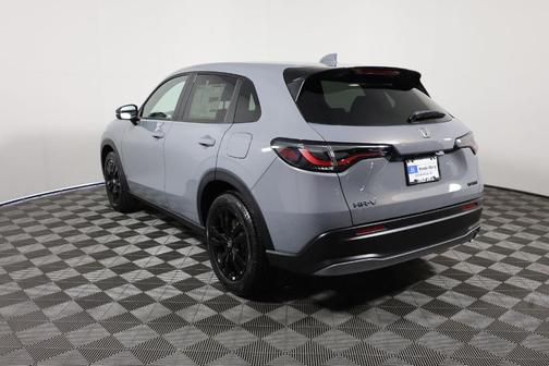 Urban Gray Pearl 2027 Honda HR-V Sport