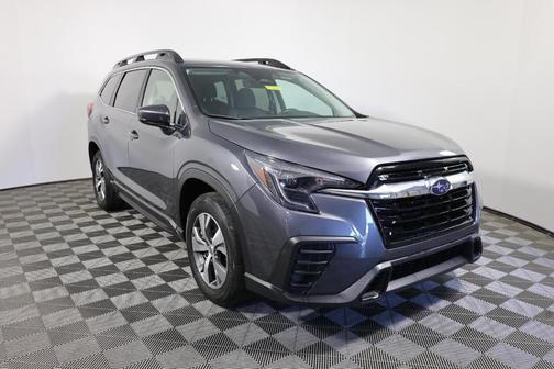 Magnetite Gray Metallic 2025 Subaru Ascent Premium
