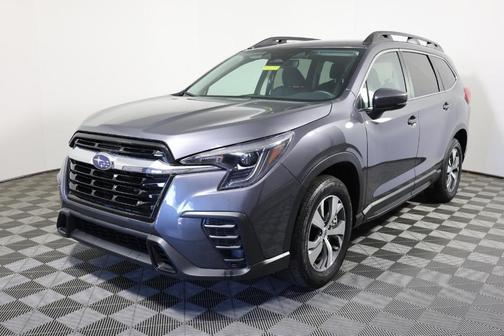 Magnetite Gray Metallic 2025 Subaru Ascent Premium