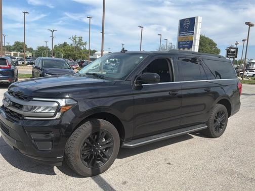 Agate Black Metallic 2023 Ford Expedition Max XLT