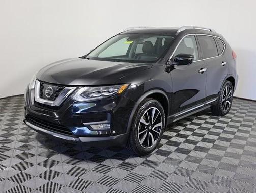 2017 Nissan Rogue SL