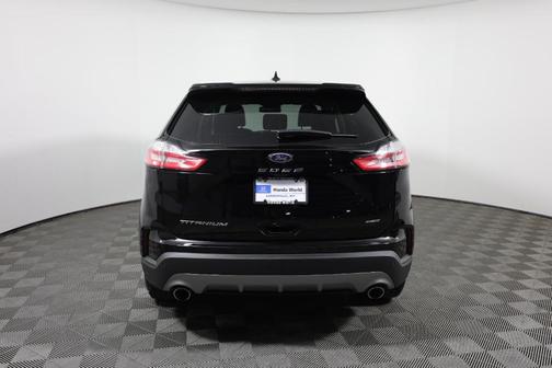 Agate Black Metallic 2024 Ford Edge Titanium