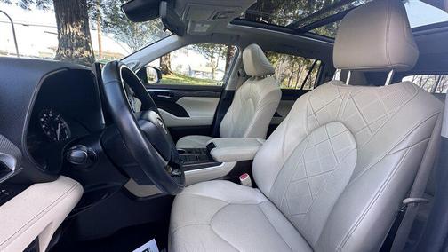 2020 Toyota Highlander Platinum