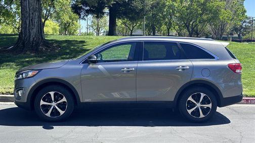 Titanium Silver 2016 Kia Sorento EX