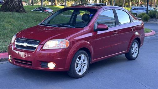2011 Chevrolet Aveo LT